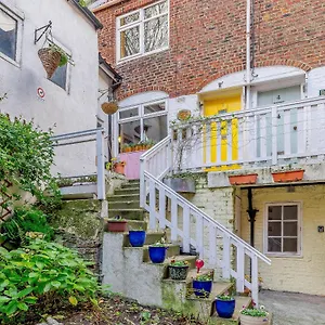 Sayers Yard Holiday home Whitby
